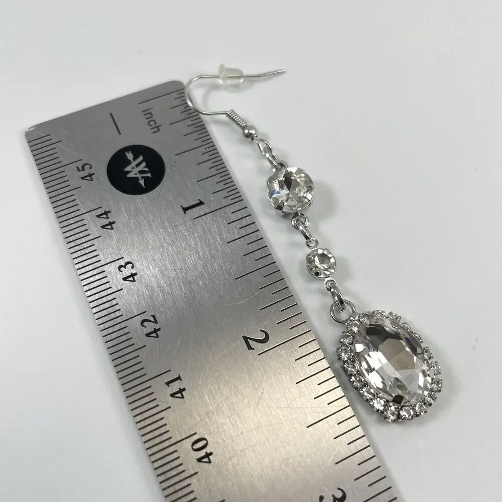 Unbranded silver tone
